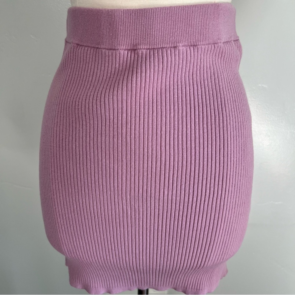 Aritzia Wilfred Reso Skirt Soft Orchid - Picture 2 of 3